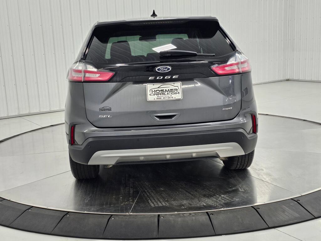 Used 2024 Ford Edge SEL w/ Convenience Package AWD/4WD image 4