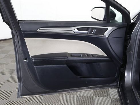 Used 2019 Ford Fusion S image 21