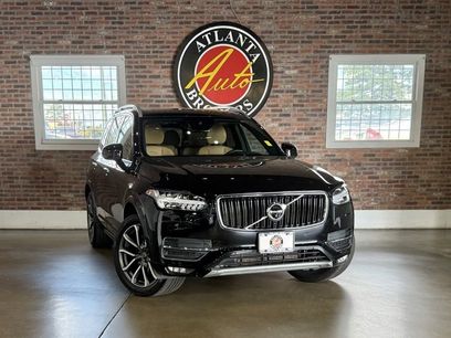 Used 2018 Volvo XC90 T6 Momentum w/ Convenience Package