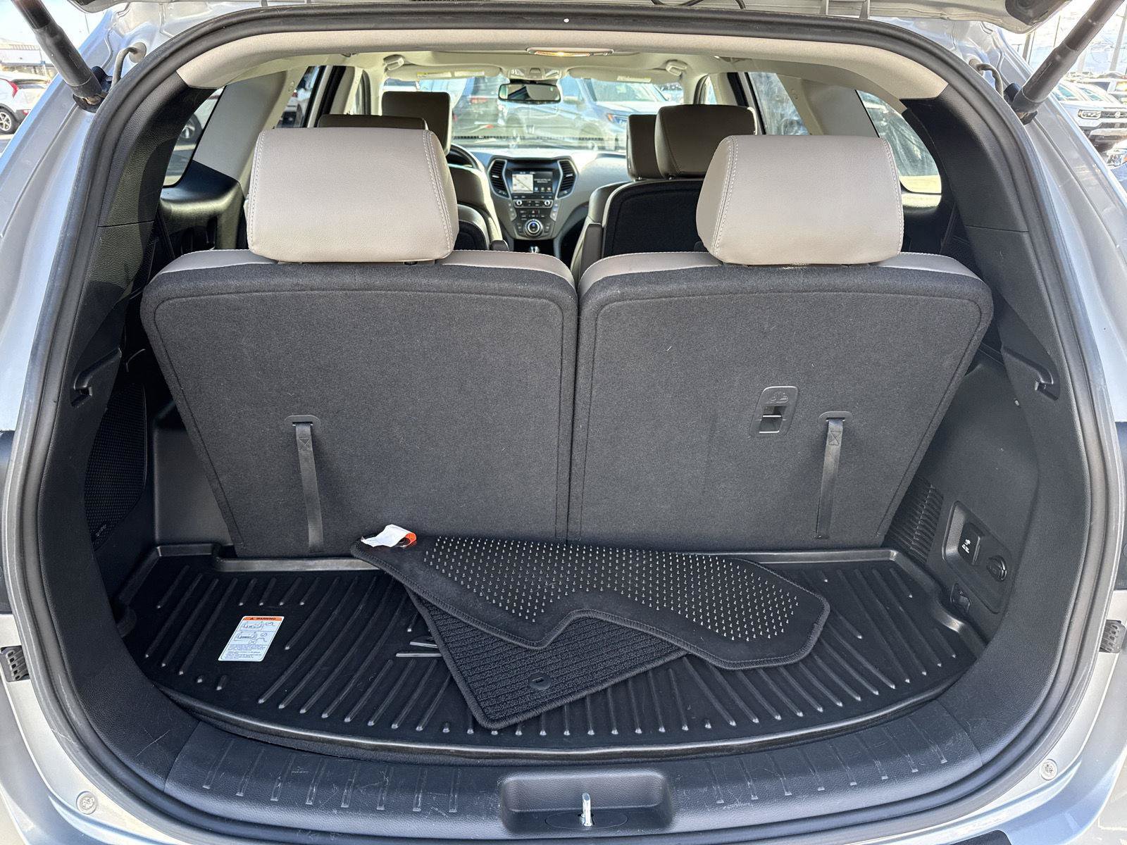 Used 2019 Hyundai Santa Fe XL AWD/4WD image 6