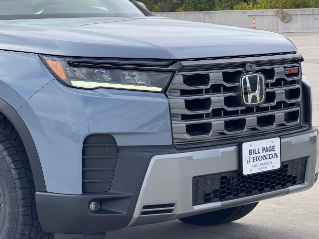 New 2026 Honda Pilot TrailSport image 2