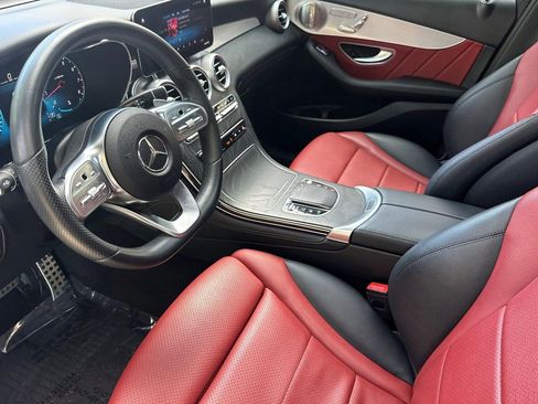 Used 2021 Mercedes-Benz GLC 300 4MATIC Coupe image 4