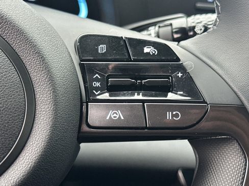 New 2026 Hyundai Elantra Sport FWD image 15