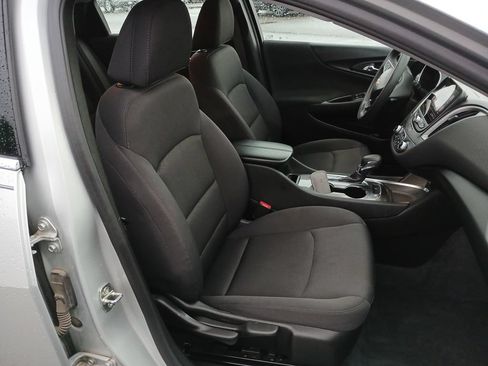 Certified 2022 Chevrolet Malibu LT FWD image 29