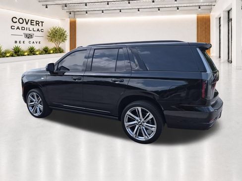 Certified 2026 Cadillac Escalade Platinum Sport w/ LPO, Floor Liner Package AWD/4WD image 10