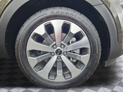 Used 2020 Kia Telluride EX FWD image 30