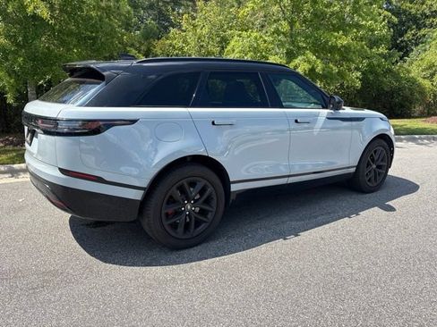 Used 2024 Land Rover Range Rover Velar Dynamic SE AWD/4WD image 2