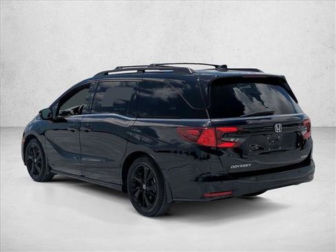 Used 2023 Honda Odyssey Sport image 8