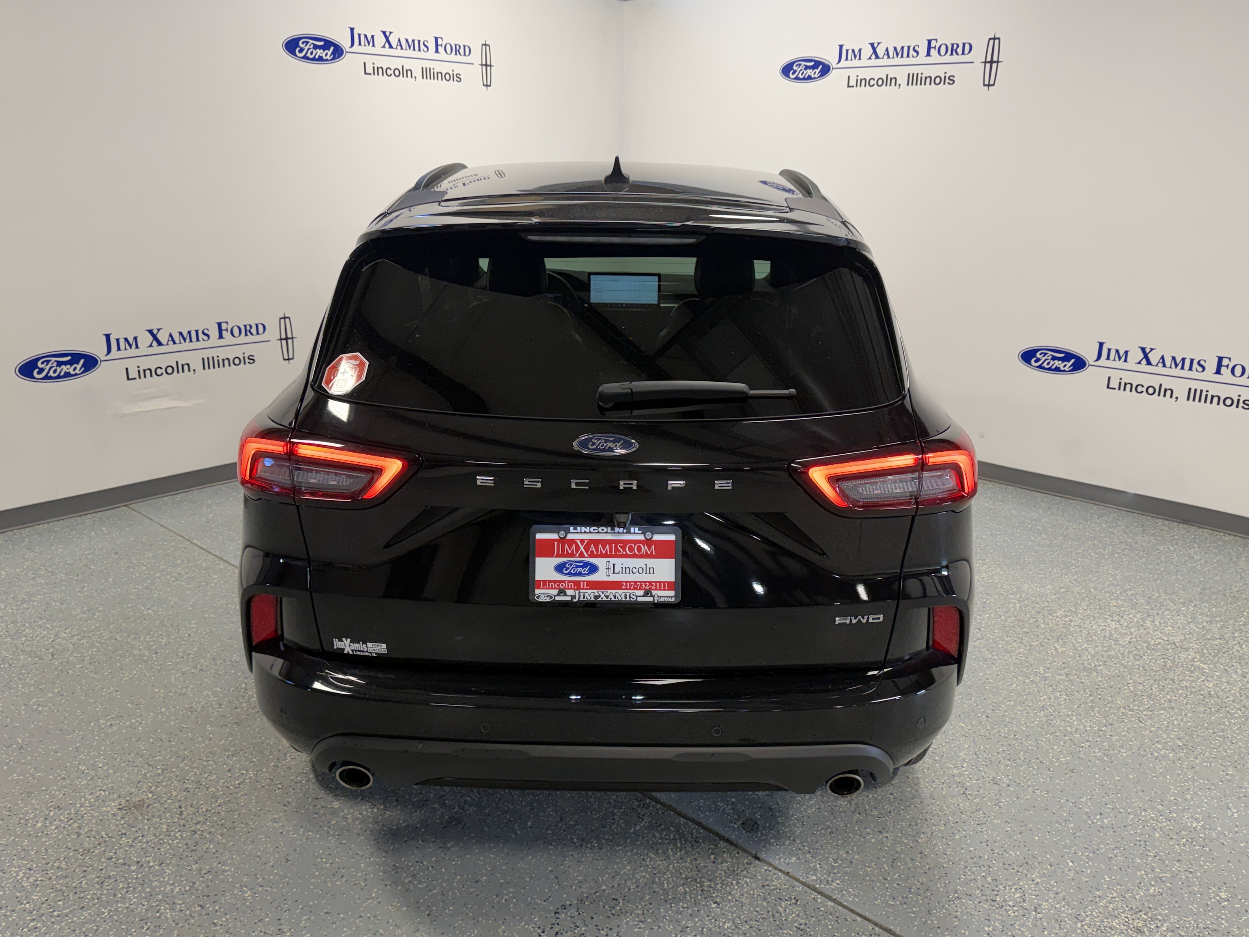 Used 2024 Ford Escape ST-Line w/ Tech Pack #1 AWD/4WD image 31