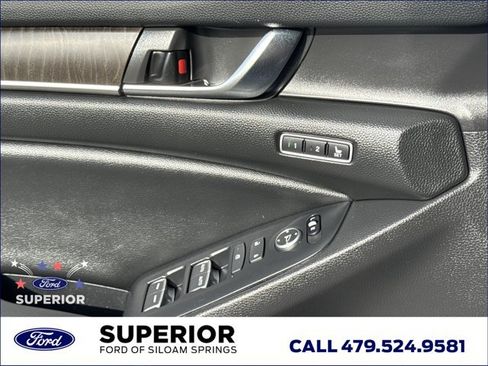 Used 2022 Honda Accord Touring image 17