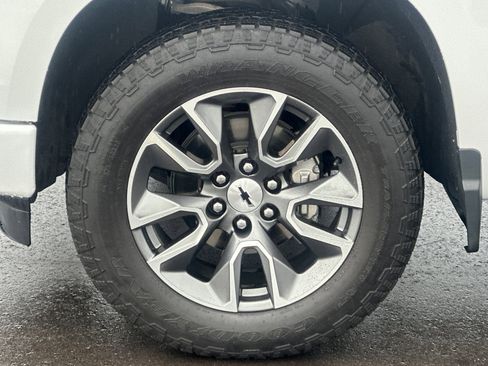 Used 2024 Chevrolet Silverado 1500 RST image 36