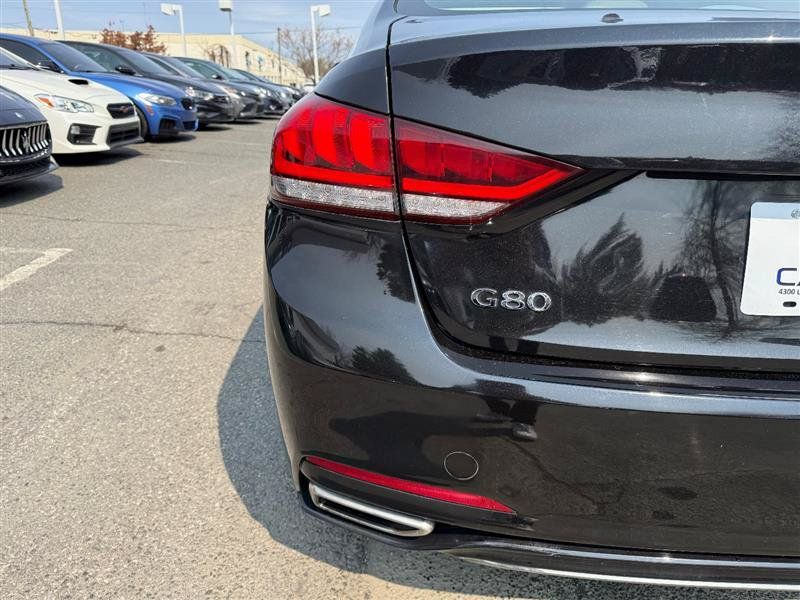 Used 2018 Genesis G80 3.8 RWD image 7