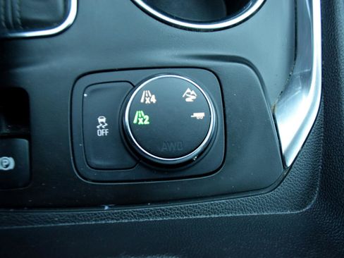 Used 2019 Chevrolet Traverse LT w/ LPO, Floor Liner Package image 19