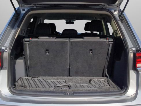 Used 2022 Volkswagen Atlas SE image 25