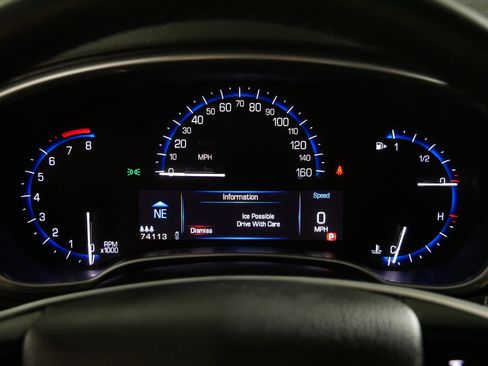 Used 2013 Cadillac SRX Luxury image 21