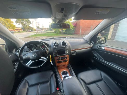 Used 2009 Mercedes-Benz GL 450 4MATIC image 27