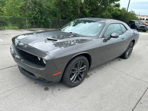 Used 2019 Dodge Challenger SXT w/ Driver Convenience Group AWD/4WD image 2