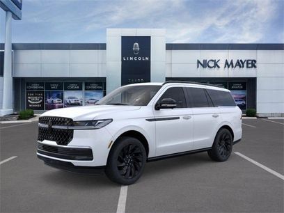 New 2025 Lincoln Navigator Reserve w/ Jet Appearance Package