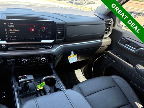 Used 2024 GMC Sierra 1500 SLT w/ SLT Premium Plus Package AWD/4WD image 15