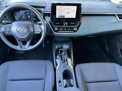 Used 2026 Toyota Corolla LE FWD image 13