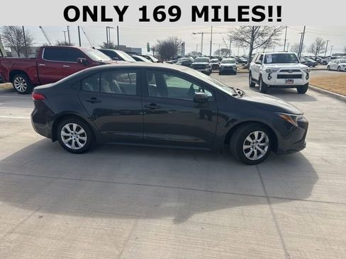 Used 2026 Toyota Corolla LE image 2