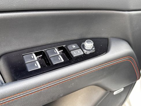 Certified 2025 MAZDA CX-5 Carbon Edition image 24