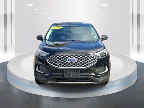Used 2023 Ford Edge SEL image 2