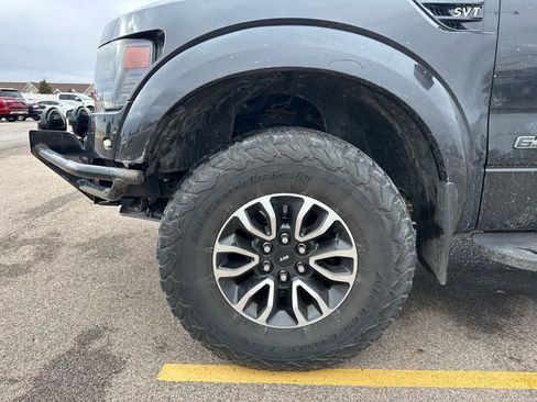 Used 2014 Ford F150 Raptor w/ Equipment Group 801A Luxury image 19