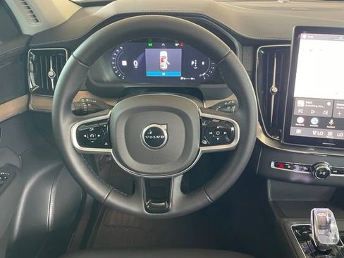 Used 2026 Volvo XC90 B6 Plus w/ Protection Package Premier AWD/4WD image 16