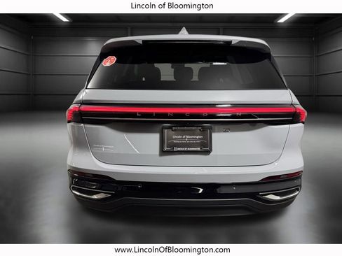 New 2026 Lincoln Nautilus Premier w/ Equipment Group 102A image 6