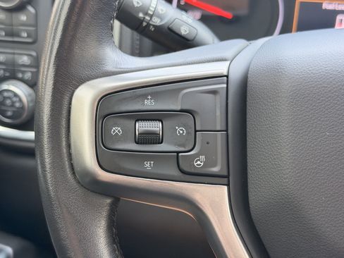 Used 2021 Chevrolet Silverado 1500 LT Trail Boss w/ Convenience Package II AWD/4WD image 19