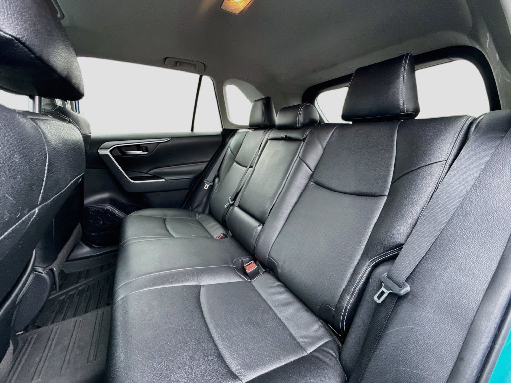 Used 2019 Toyota RAV4 XLE FWD image 27