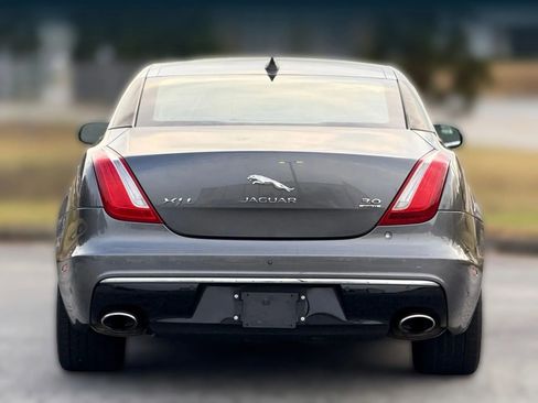 Used 2017 Jaguar XJ L Portfolio image 4