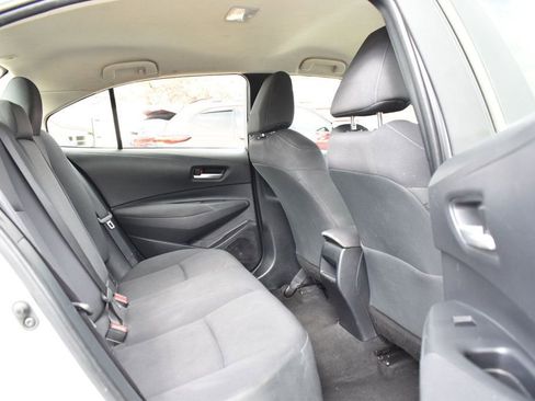 Used 2021 Toyota Corolla LE image 22