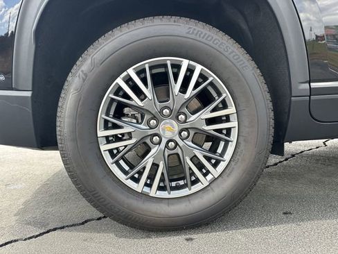 New 2025 Chevrolet Traverse LT w/ Enhanced Driving Package image 79