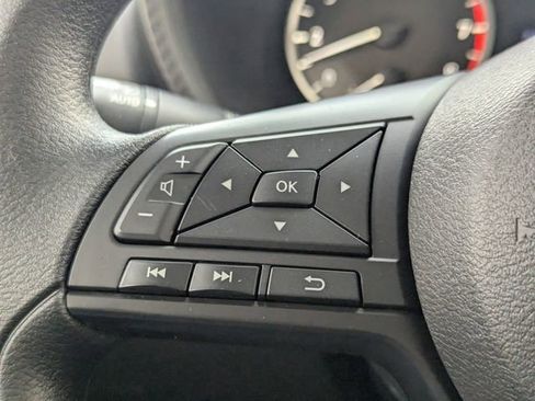 Used 2025 Nissan Sentra S image 23