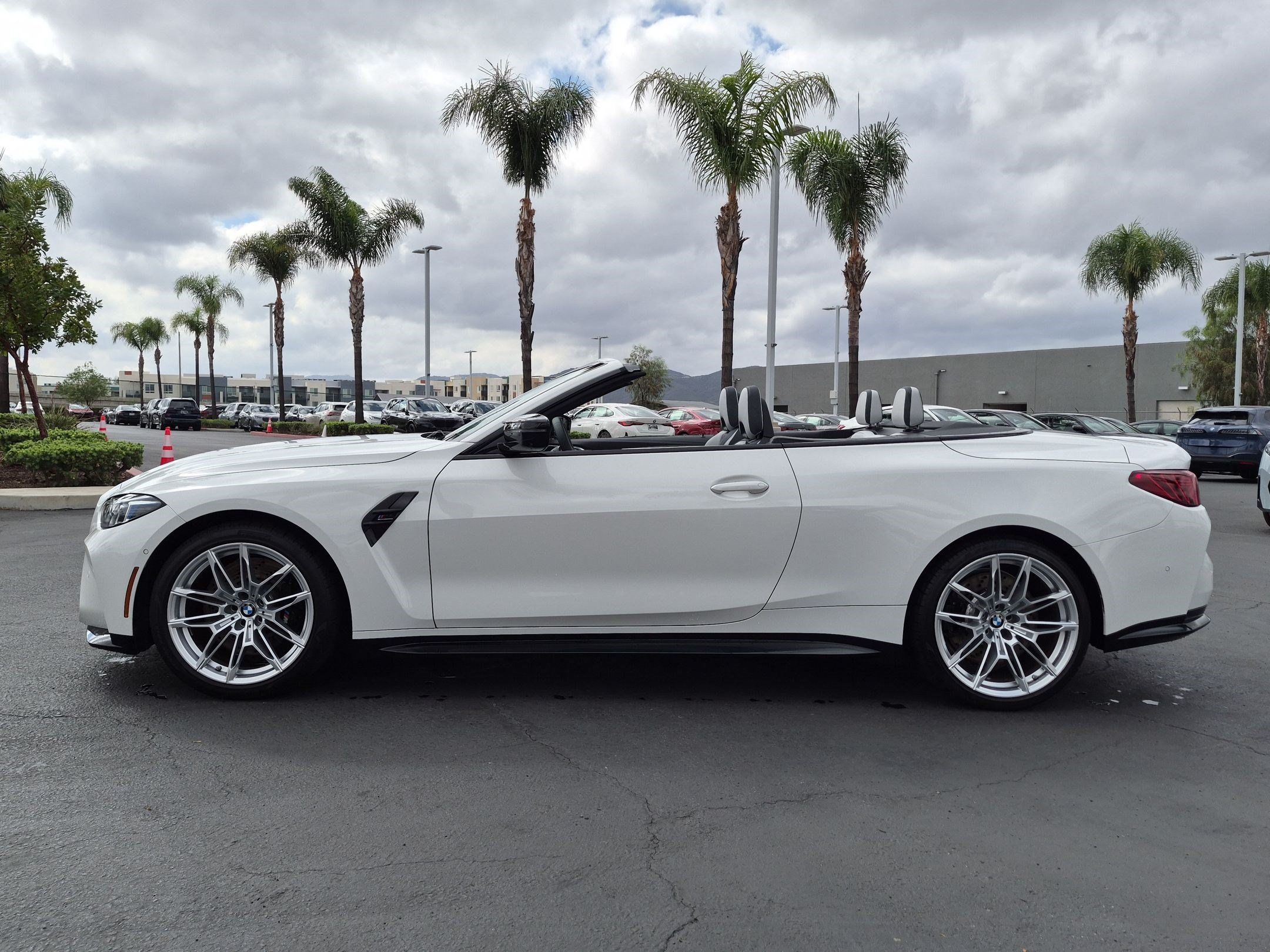 Used 2025 BMW M4 xDrive Competition w/ Executive Package AWD/4WD image 7
