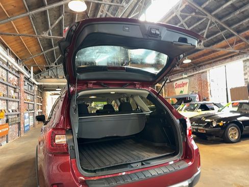 Used 2017 Subaru Outback 2.5i Premium image 69