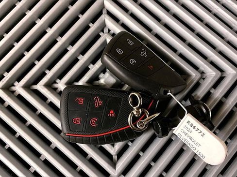 Used 2024 Chevrolet Silverado 1500 RST w/ Convenience Package II image 11