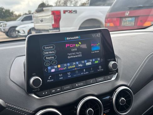 Used 2025 Nissan Sentra SV image 21