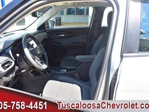 Used 2023 Chevrolet TrailBlazer LS FWD image 20