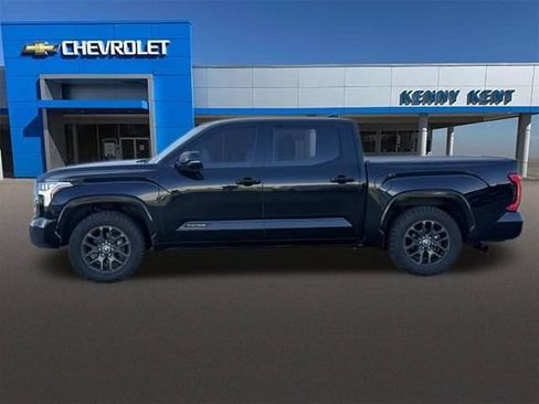 Used 2023 Toyota Tundra Platinum w/ Advanced Package AWD/4WD image 38