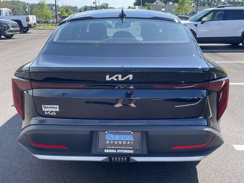Used 2025 Kia K4 FWD image 4
