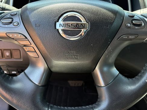 Used 2020 Nissan Murano SL w/ Moonroof Package AWD/4WD image 18