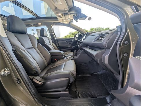 Used 2025 Subaru Ascent Onyx Edition AWD/4WD image 19