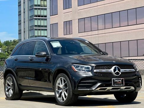 Certified 2022 Mercedes-Benz GLC 300 4MATIC image 1