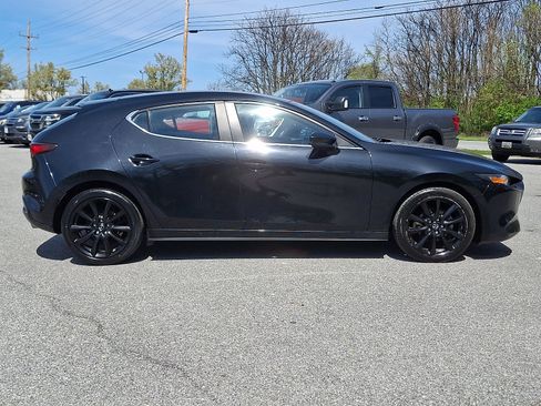 Used 2024 MAZDA MAZDA3 s FWD image 7