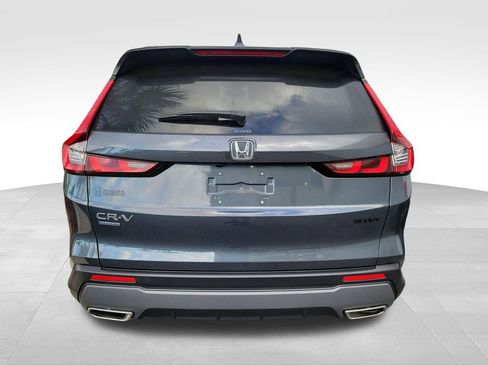 Used 2025 Honda CR-V Sport image 12