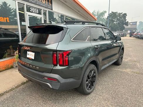Used 2022 Kia Sorento S AWD/4WD image 7