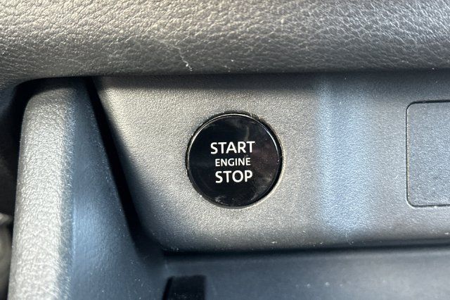 Used 2024 Nissan Rogue SV FWD image 25